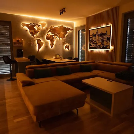 Апартаменты Business & Family Space In Downtown Братислава
