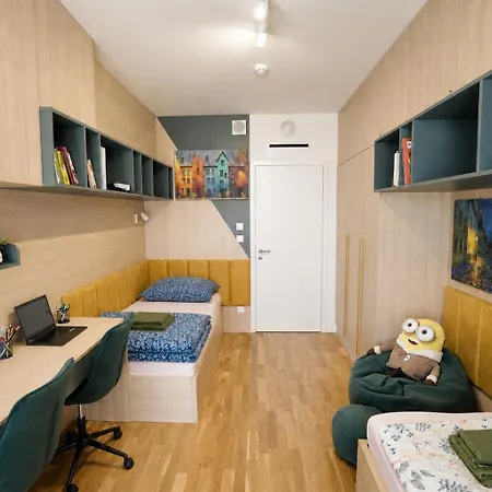 Business & Family Space In Downtown Апартаменты Братислава