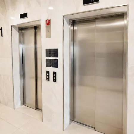 Апартаменты Business & Family Space In Downtown Братислава